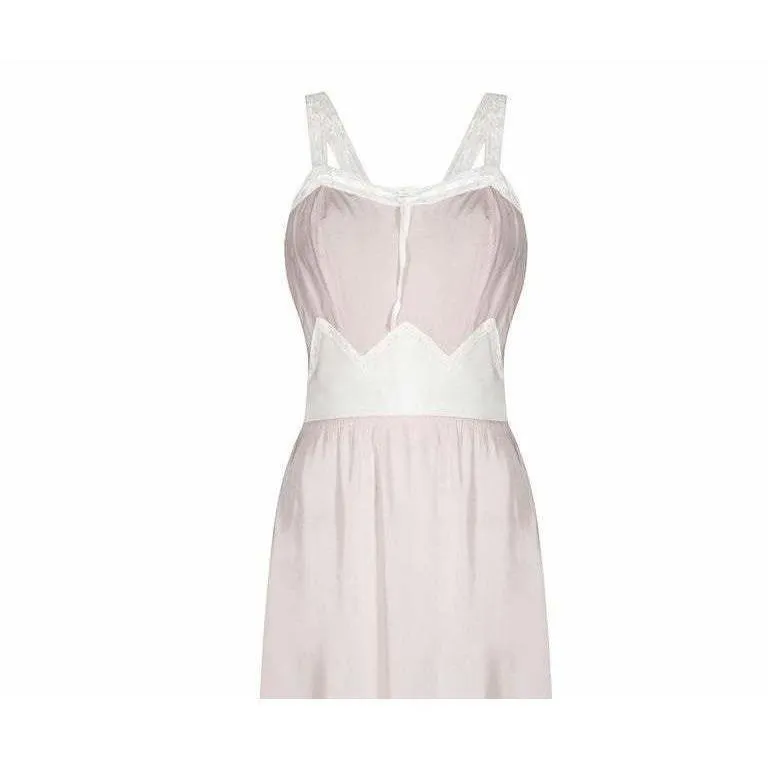 ARCHIVE - 1950s Cut Out Pink and Lace Tulle Nightdress