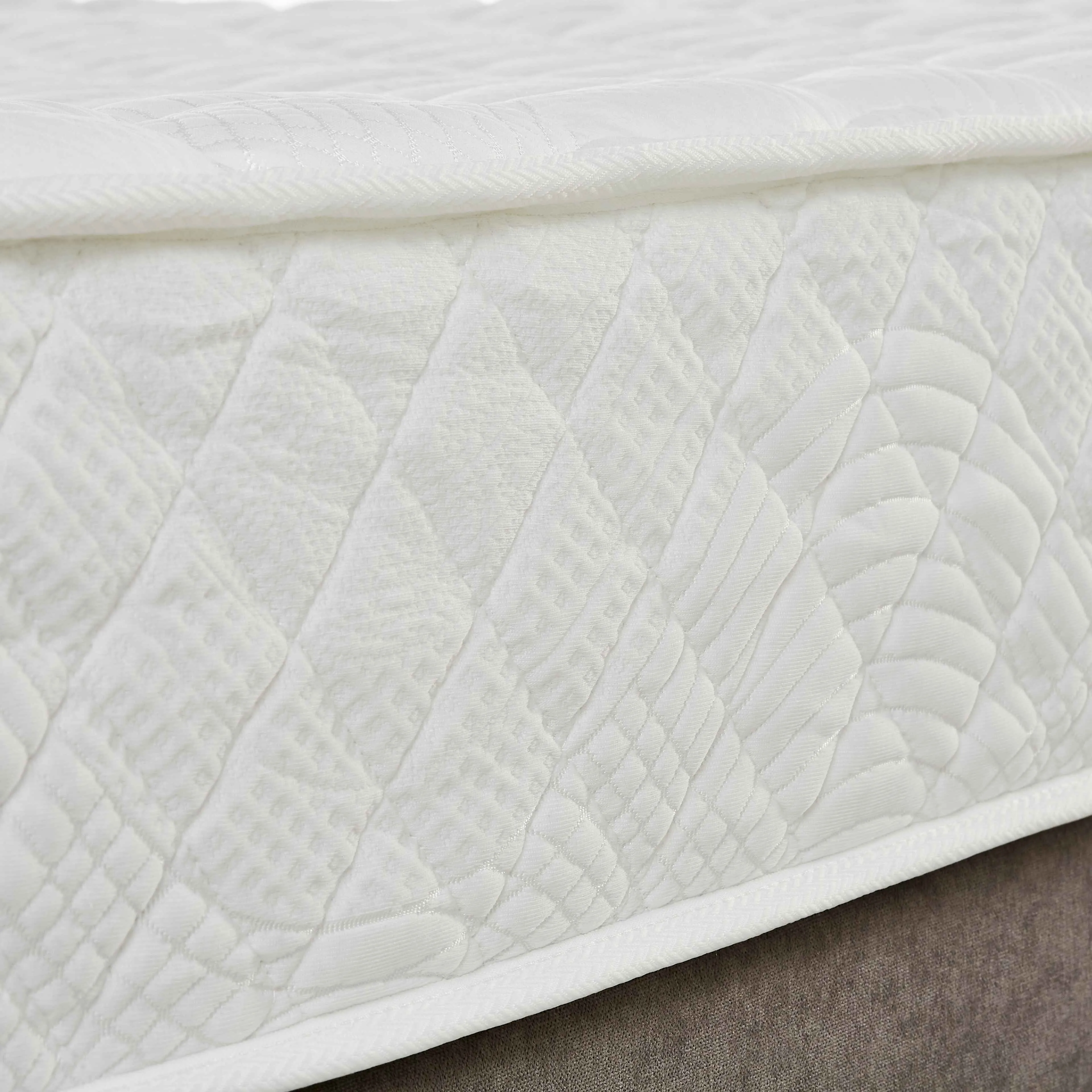 Basics Hybrid Double Mattress