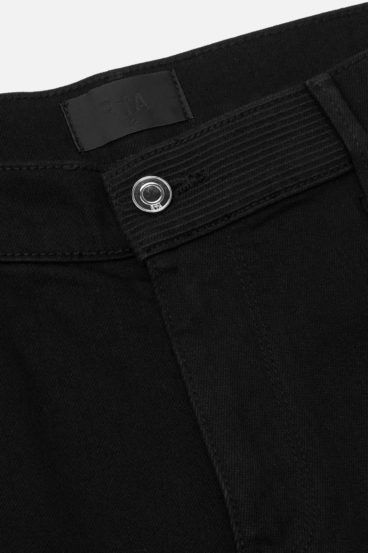 BRYANT SKINNY JEAN | BLACK CROSS