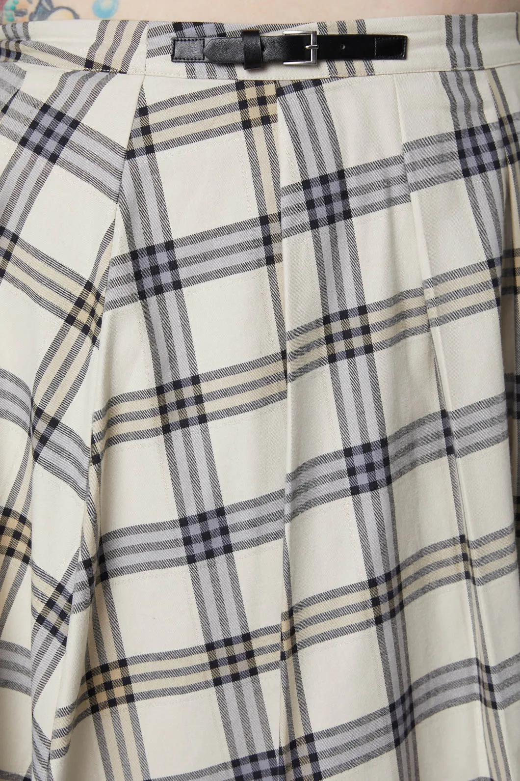 Curve Crescent Tartan Pleat Skirt