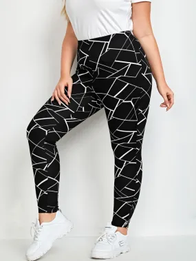 Geometric Cropped Plus Size Leggings