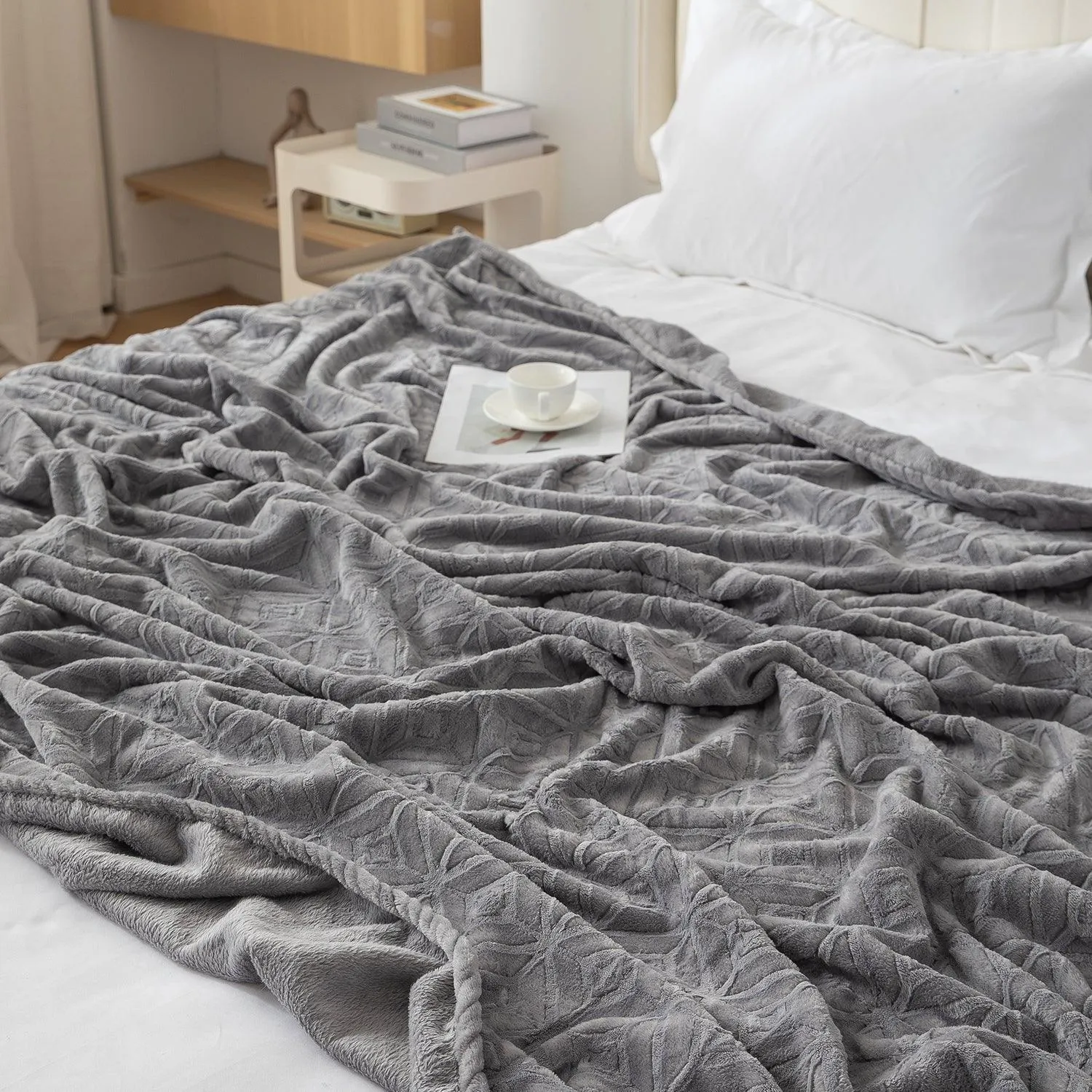 HOKIPO AC Blanket Double Bed Queen, 200x230 cm / 6.5x7.5 feet, Grey