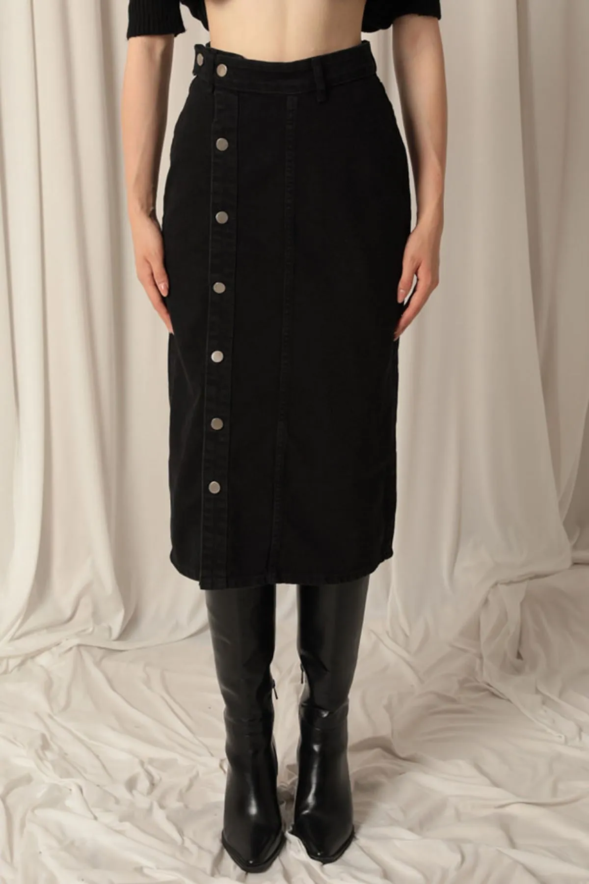 KKT Denim Fabric Women's Black Skirt - Ilford