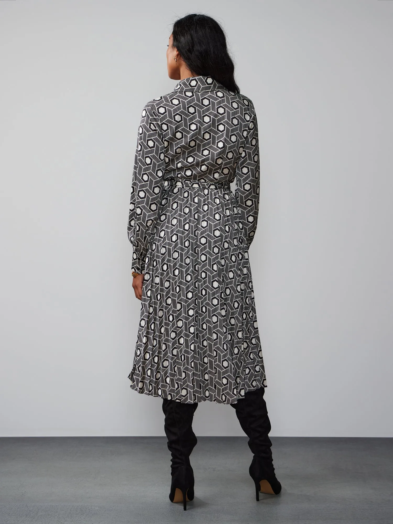 Long Sleeve Geometric Print Shirt Dress
