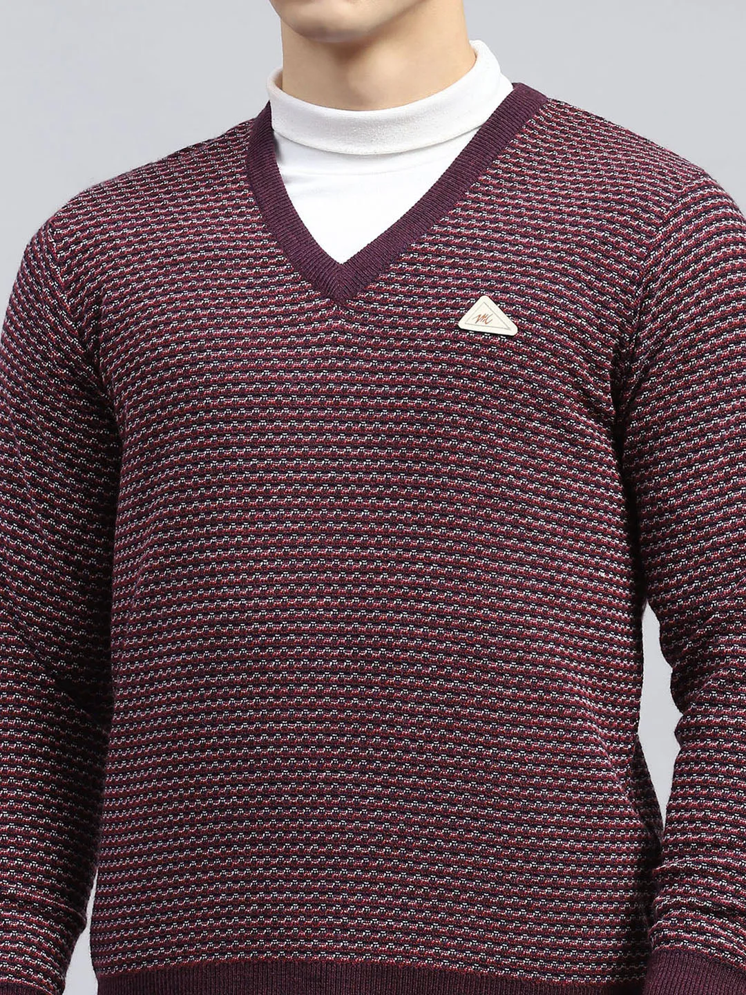 Men Burgundy Self Design V Neck Full Sleeve Pullover
