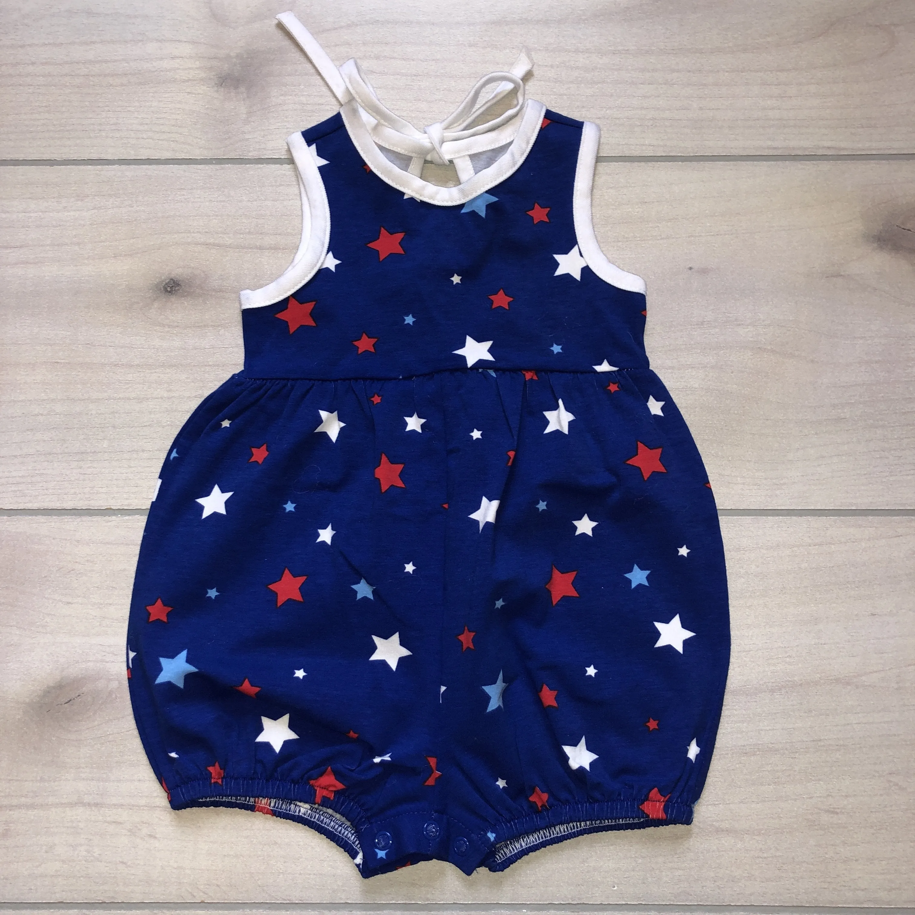 NEW Eleanor Rose Star Pattern Bubble Romper