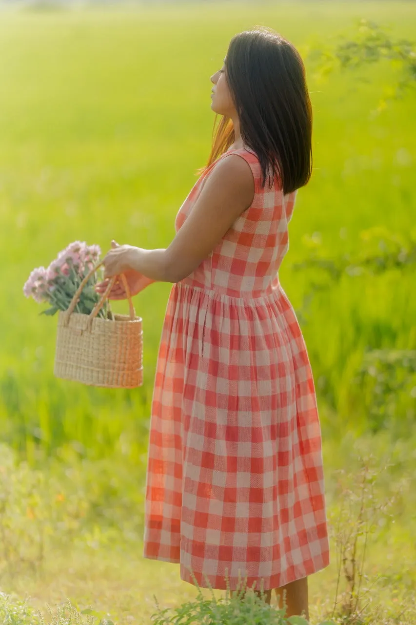 PLAID PLEATED DRESS