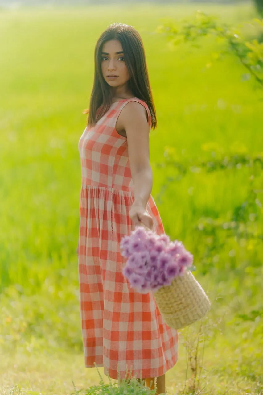PLAID PLEATED DRESS