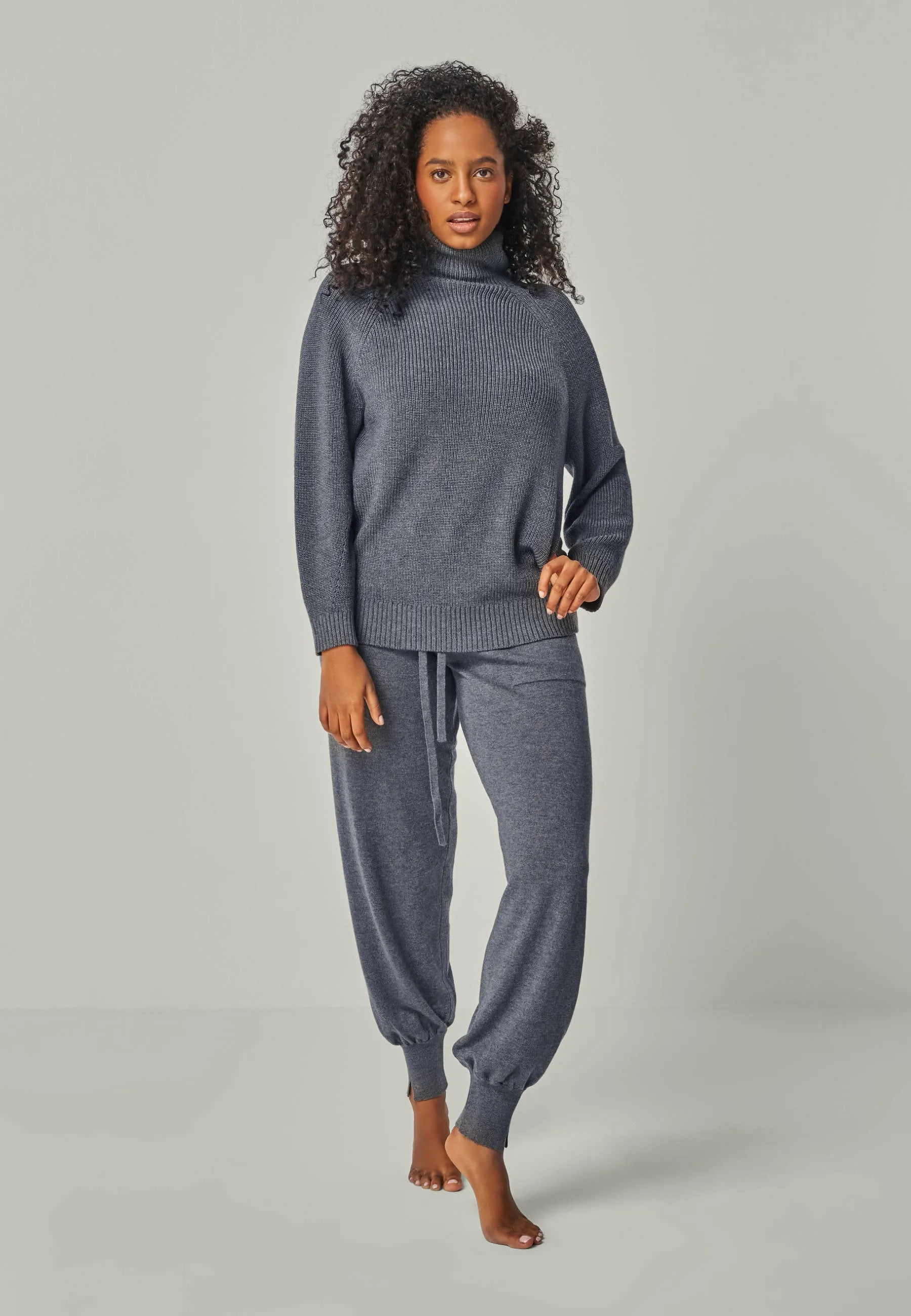 PULLOVER EVE - Stylisher Mock Neck Pullover