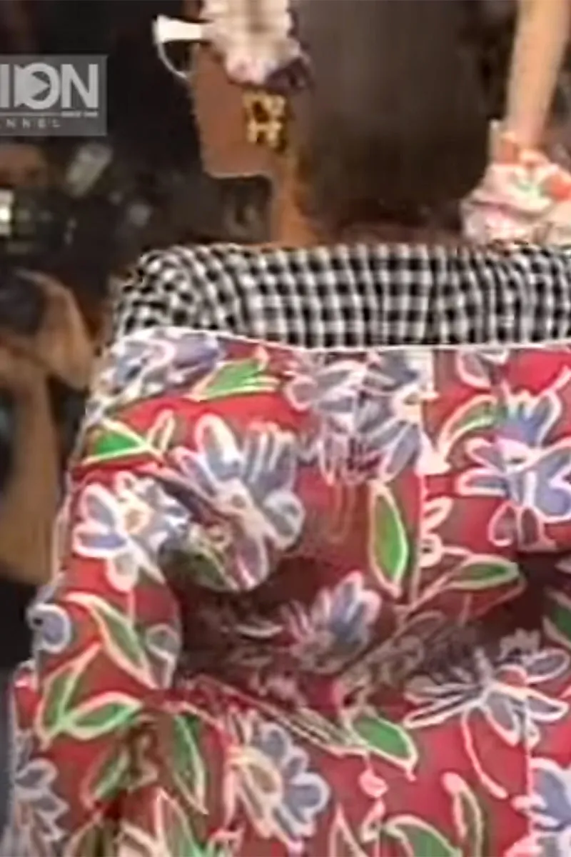 S/S 1992 Emanuel Ungaro Red Floral Abstract Print Blazer
