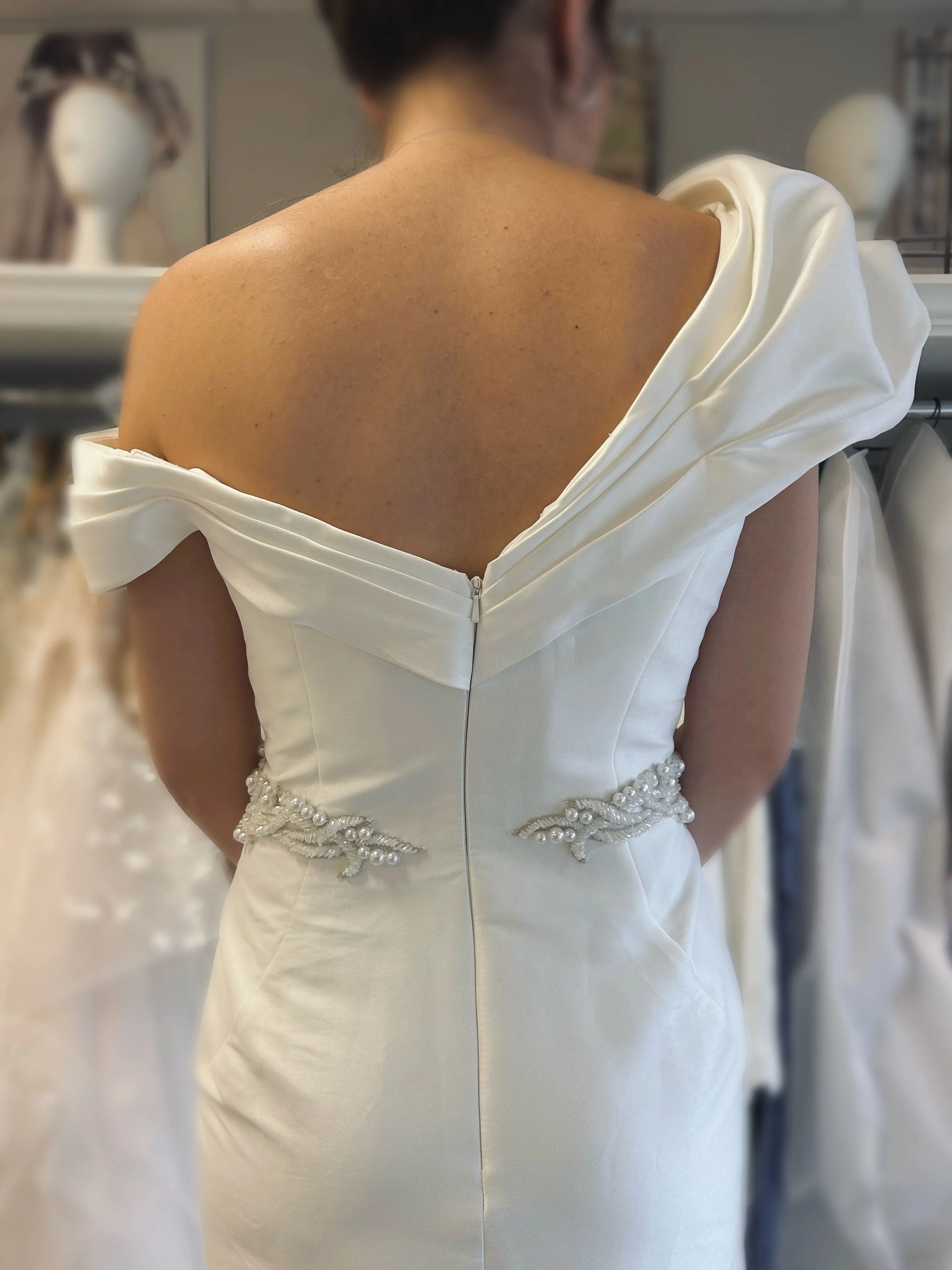 Terani Couture 2011C2009 Short Wedding Dress Sample