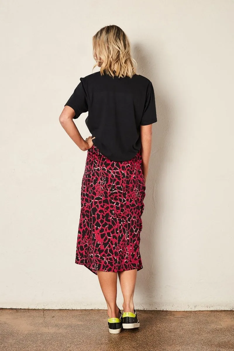 The Others - Vintage Tee - Black with Love Diamantes