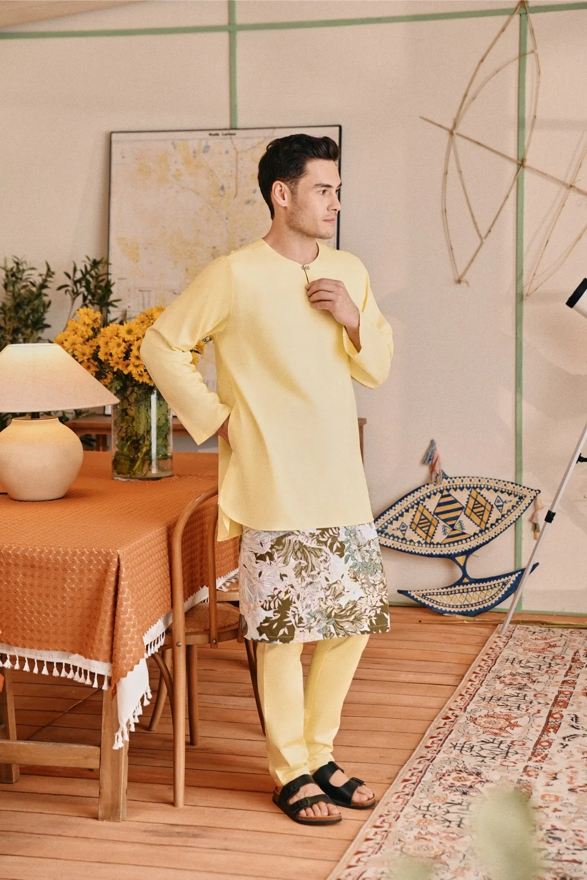 The Perfect Men Slim Fit Pants - Light Yellow