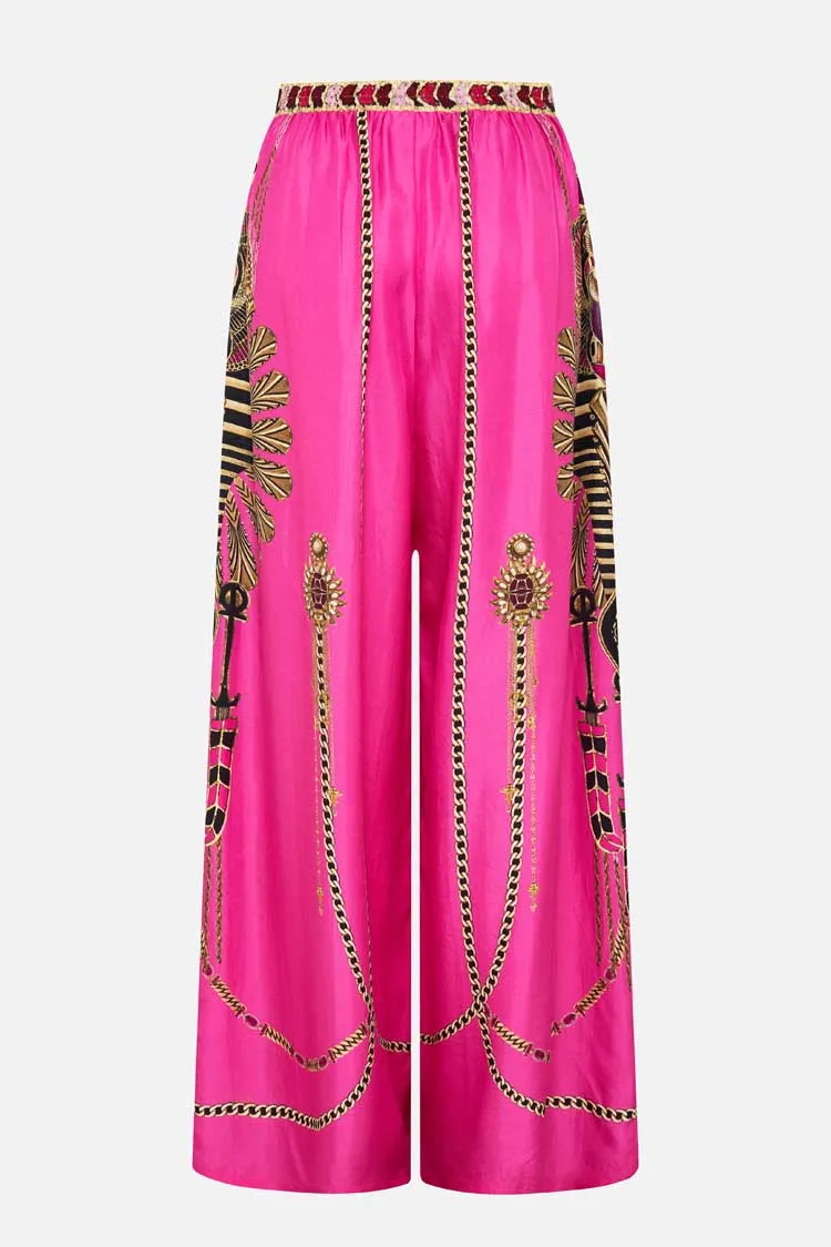 Tuck Front Pant in Song of Scarab