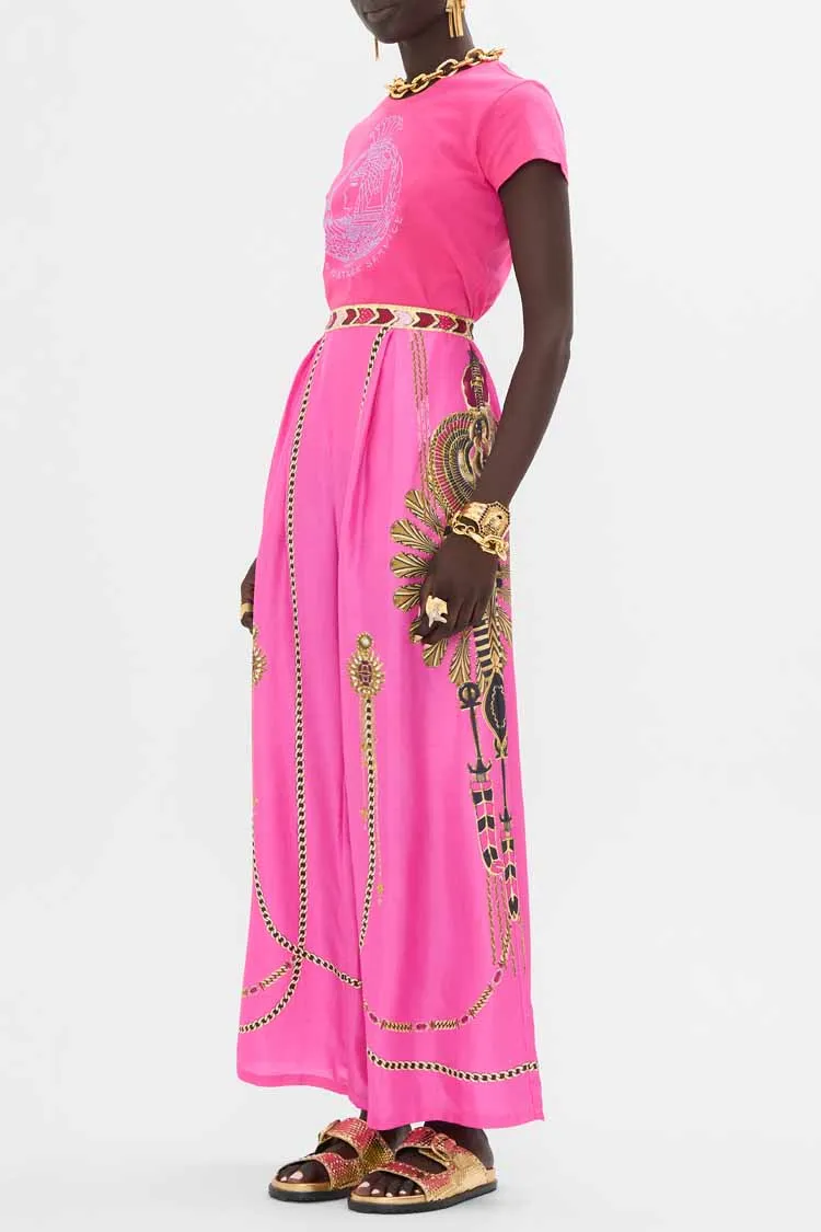 Tuck Front Pant in Song of Scarab