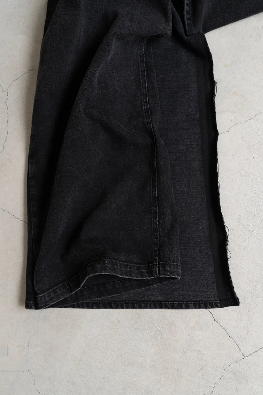 Twisted Layered Denim