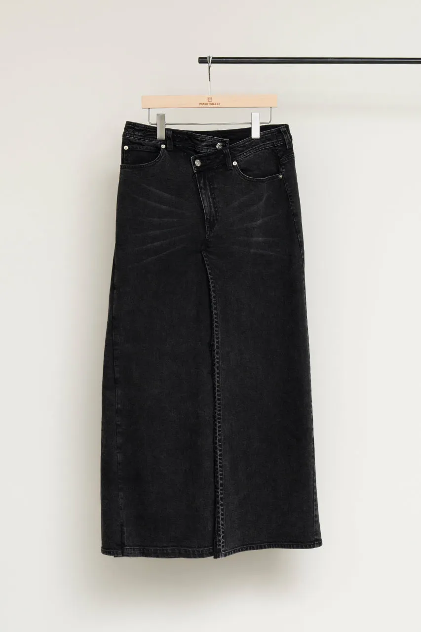Twisted Layered Denim