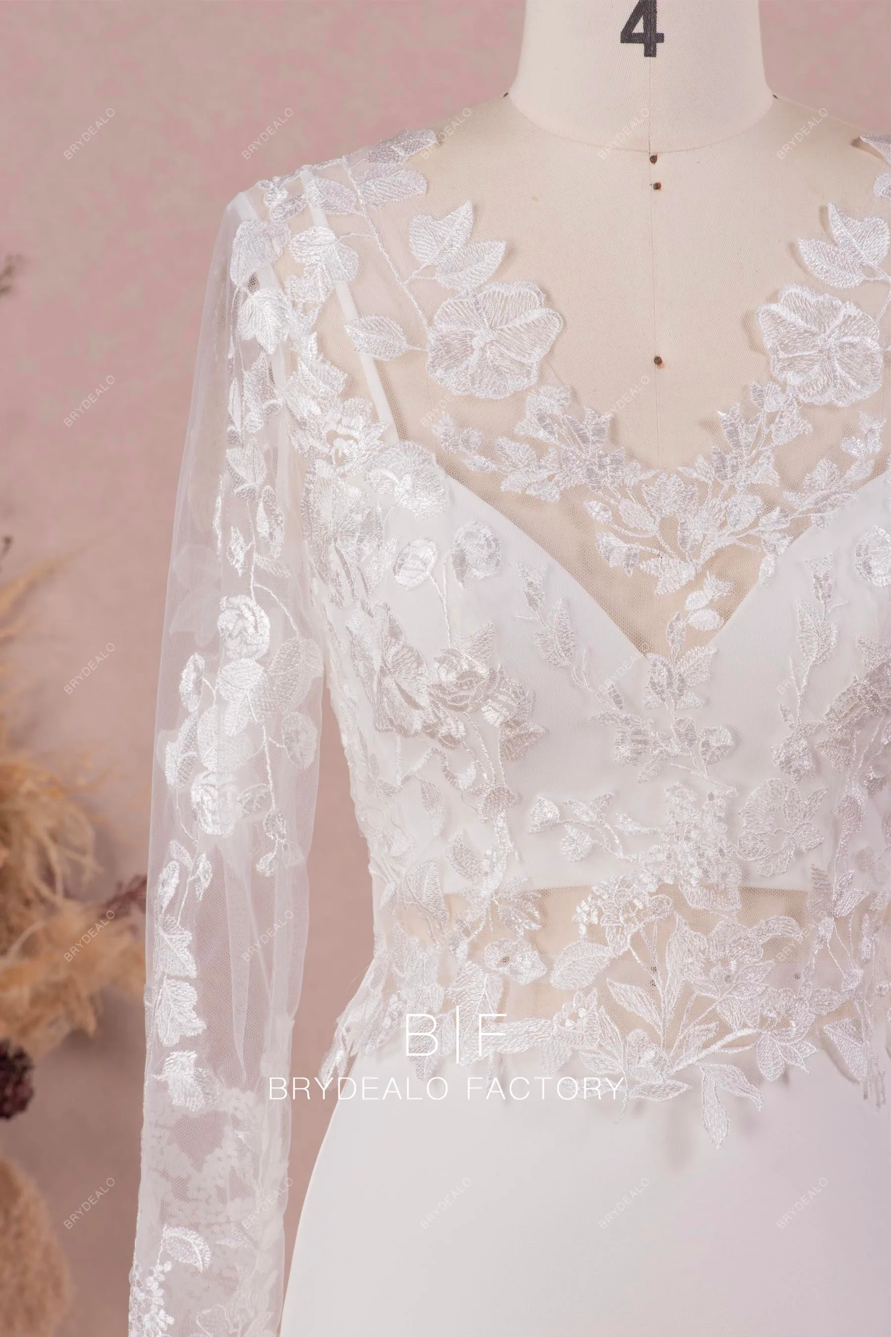 V-neck Lace Bolero Modern Two-Piece Crepe Mermaid Wedding Dress