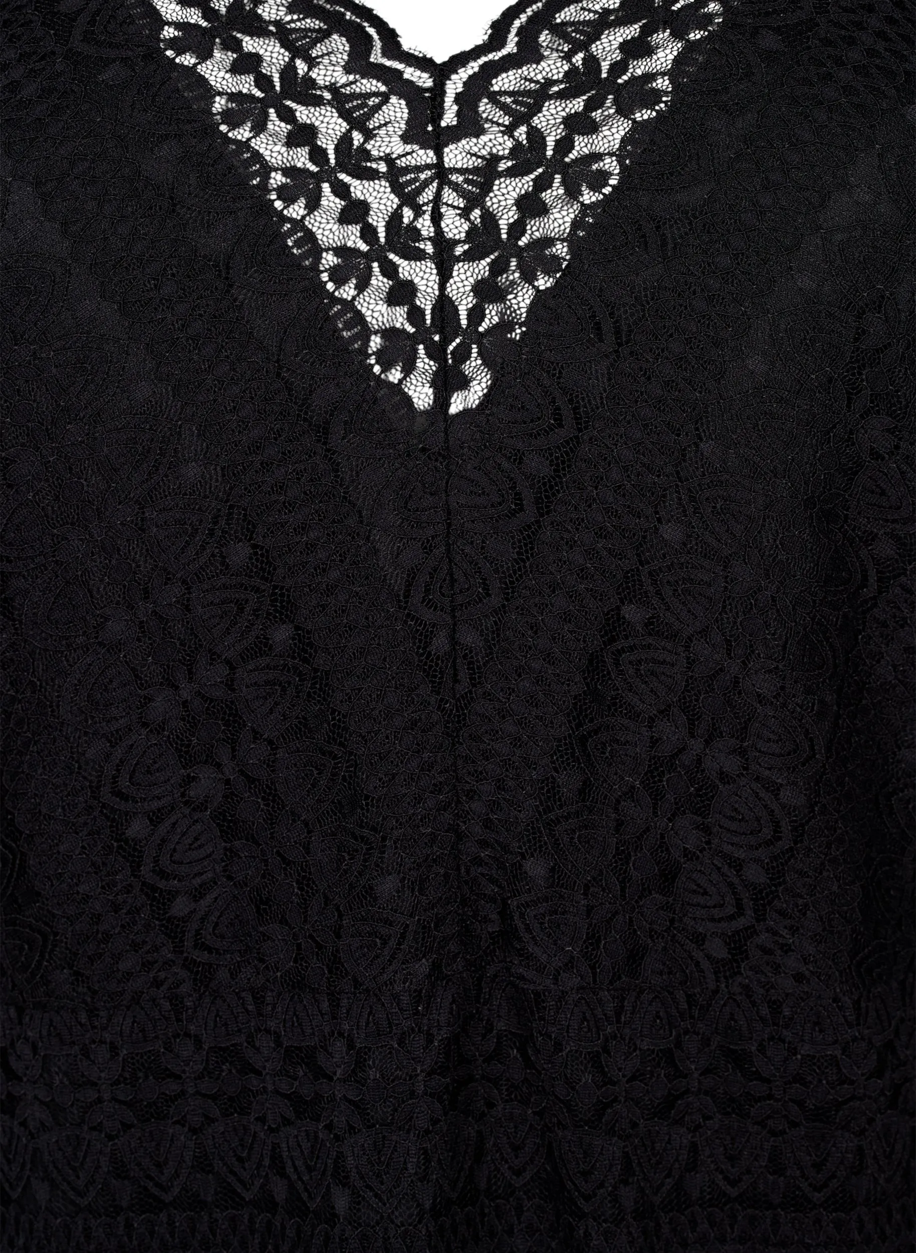 Zizzi Dana Lace Blouse in Black